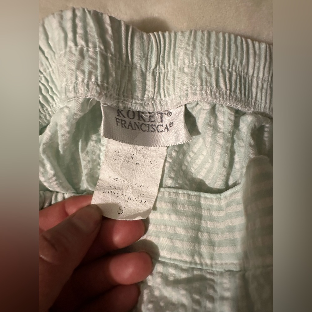 Koret Francisca short for women size S